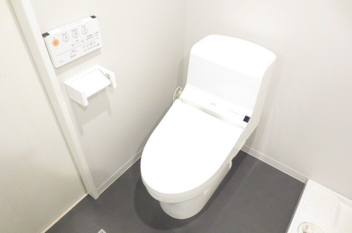 物件内観写真11　(トイレ)