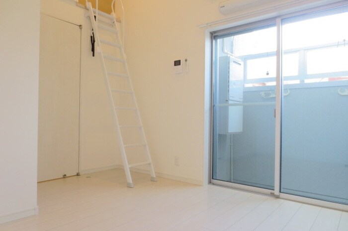 物件内観写真15　(居室)