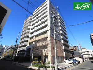 泉アパ－トメント外観写真