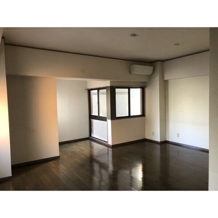 物件内観写真10　(内観写真)