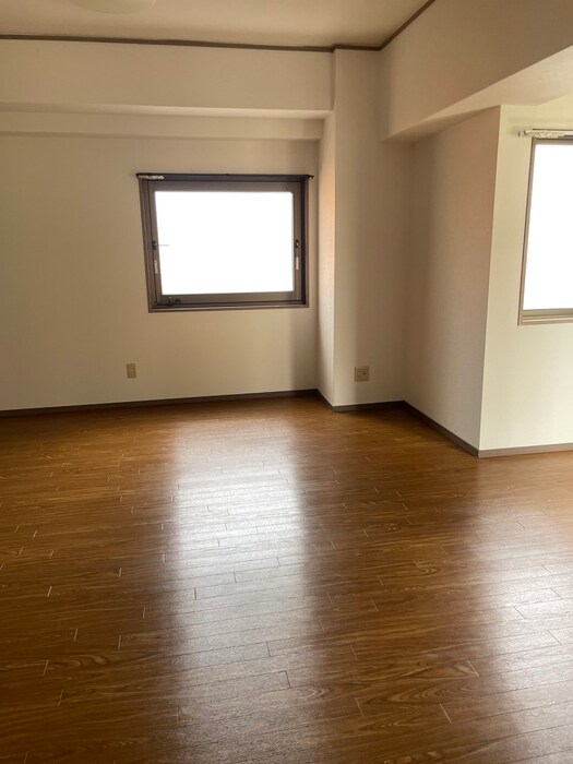 物件内観写真11　(居室)