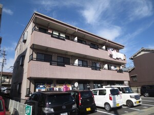 東ハイツ外観写真