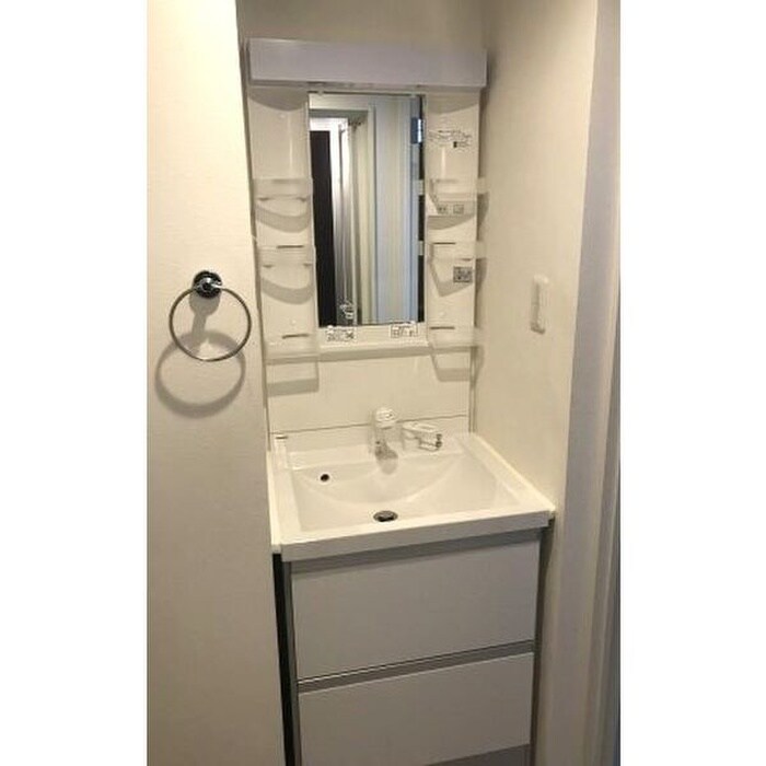 物件内観写真5　(洗面)