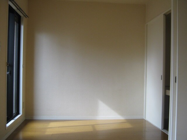 物件内観写真11　(居室)