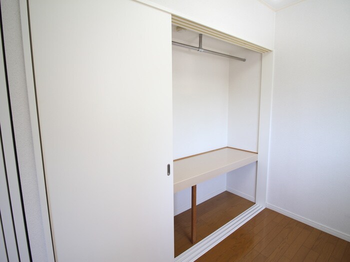 物件内観写真13　(収納)