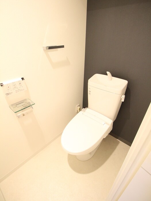 物件内観写真13　(トイレ)