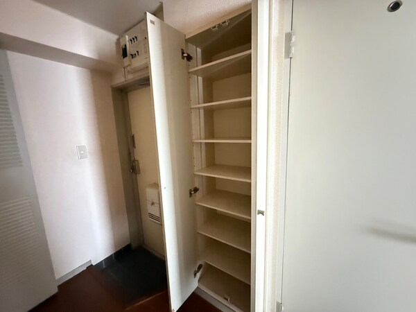 靴箱