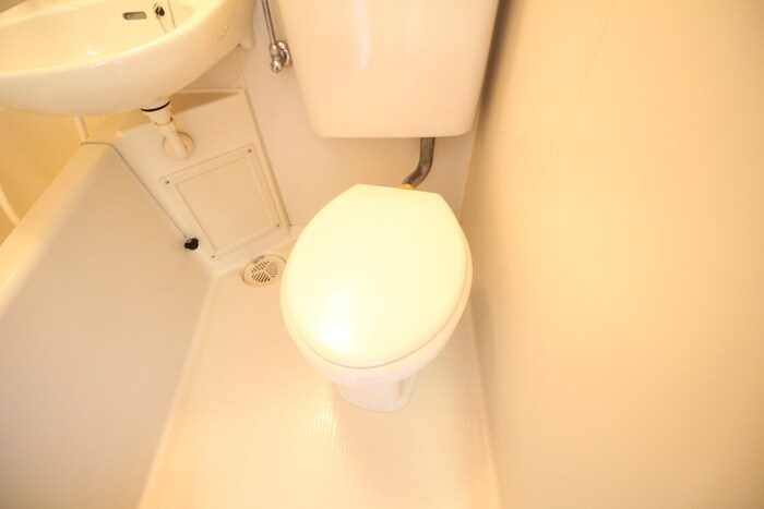 物件内観写真14　(トイレ)