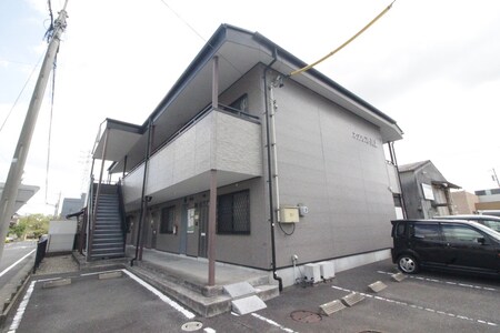 オウクレスト川添外観写真