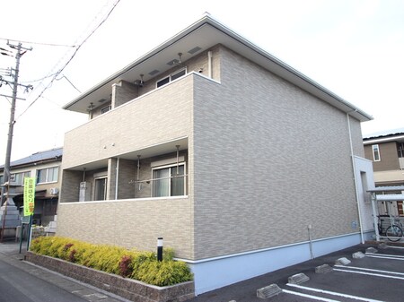 アドーラ木曽川Ⅸ外観写真
