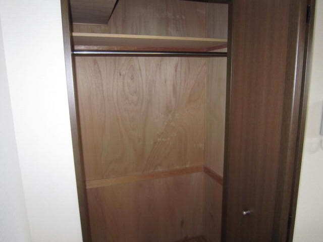 物件内観写真10　(収納)