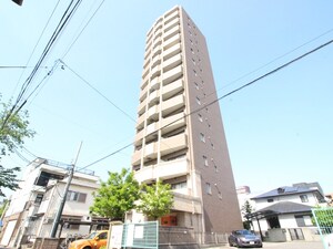 ヴァンﾃﾞｭｰﾙ名古屋御器所（201）外観写真