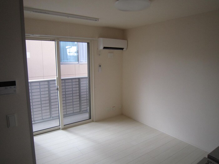 物件内観写真16　(居室)