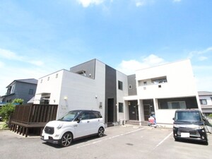 カーサ　フィオーレ外観写真