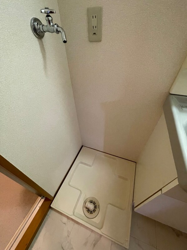 洗濯機置場