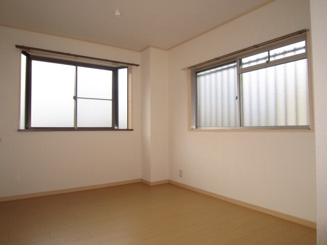 物件内観写真6　(居室)