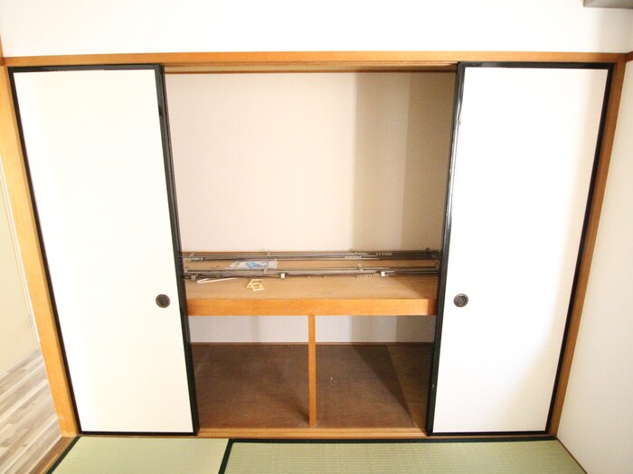 物件内観写真17　(収納)