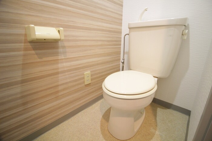 物件内観写真11　(トイレ)