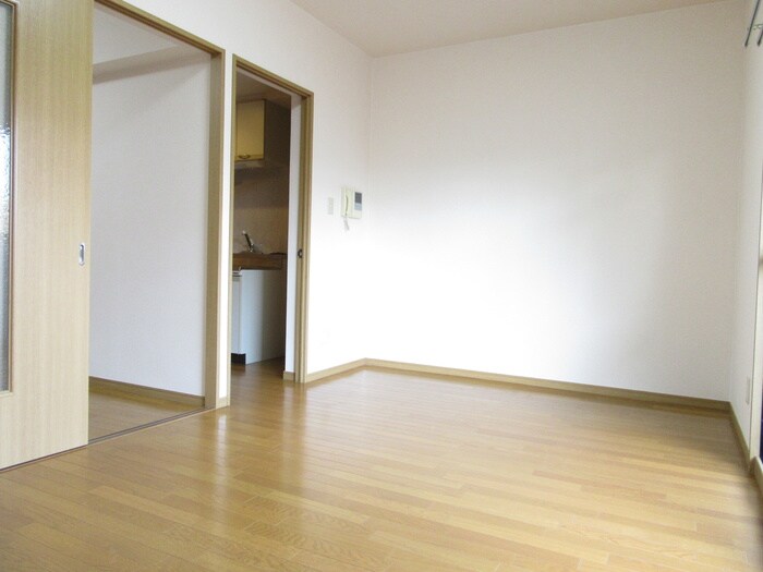 物件内観写真11　(居室)