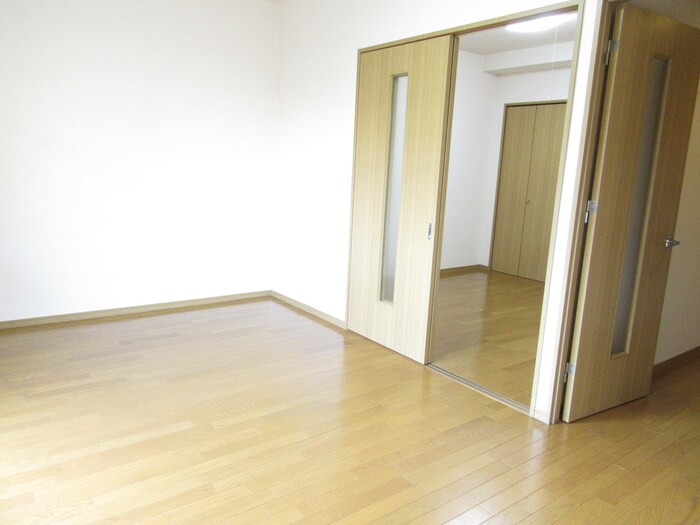 物件内観写真12　(居室)