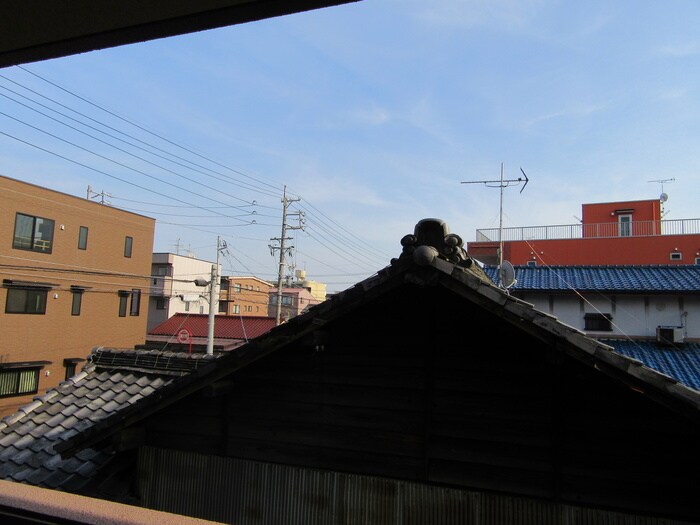 物件内観写真21　(室内からの展望)