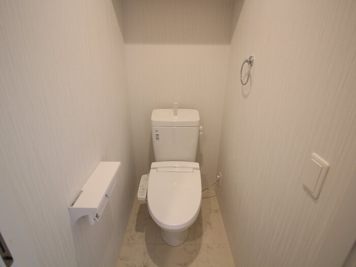 物件内観写真13　(トイレ)