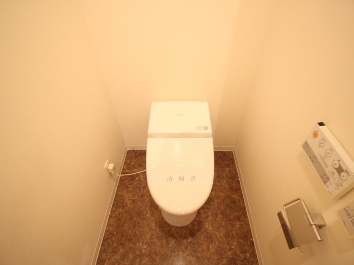 物件内観写真12　(トイレ)