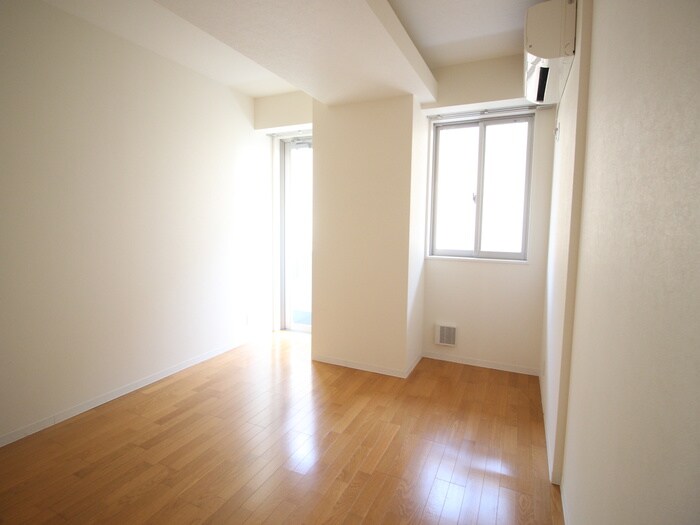 物件内観写真17　(居室)