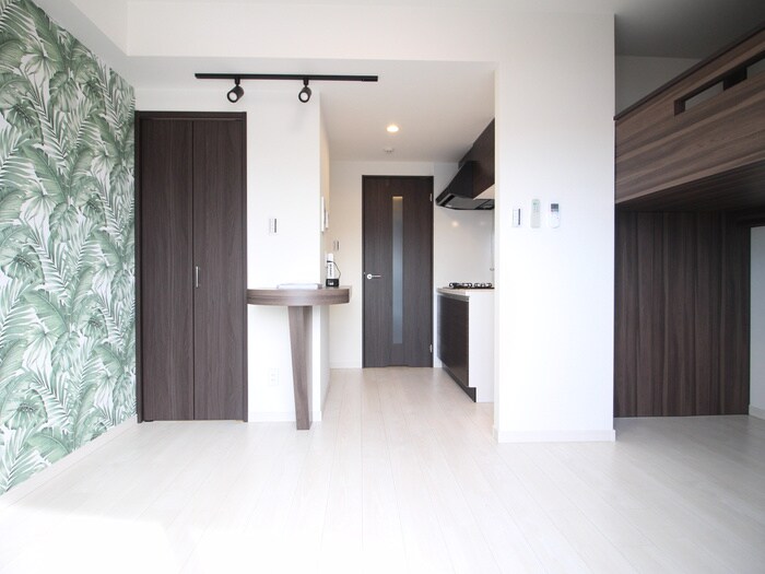 物件内観写真3　(居室)