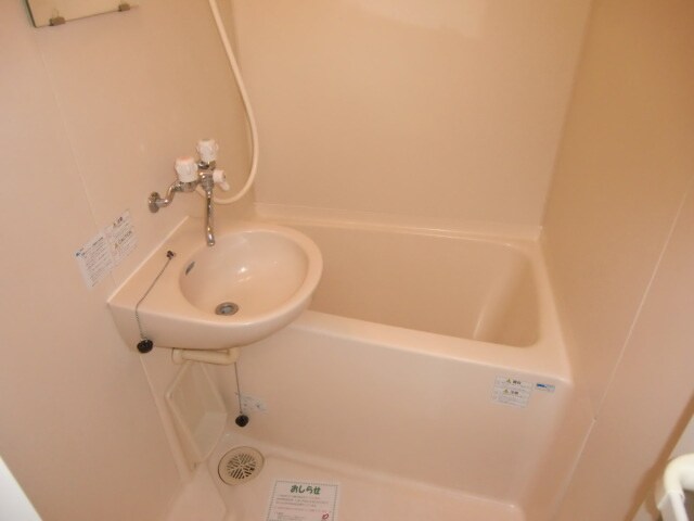 物件内観写真9　(バス／シャワールーム等)