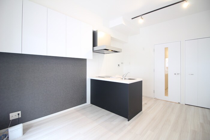 物件内観写真8　(内観写真)