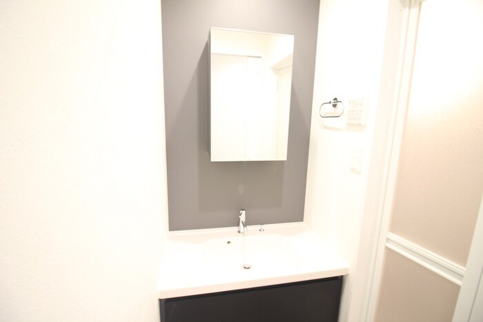 物件内観写真11　(洗面)