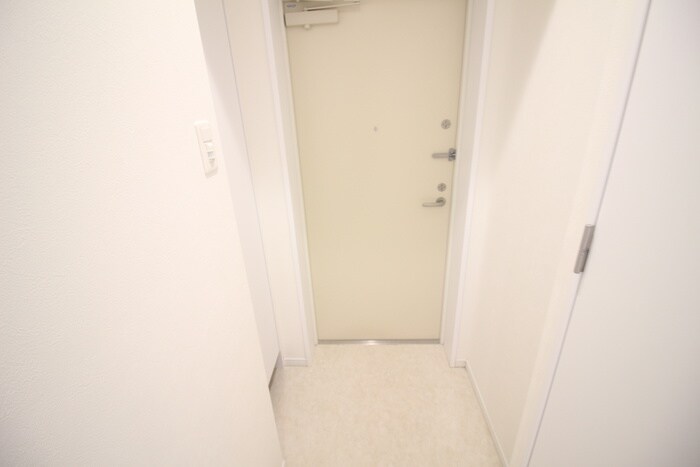 物件内観写真22　(玄関)