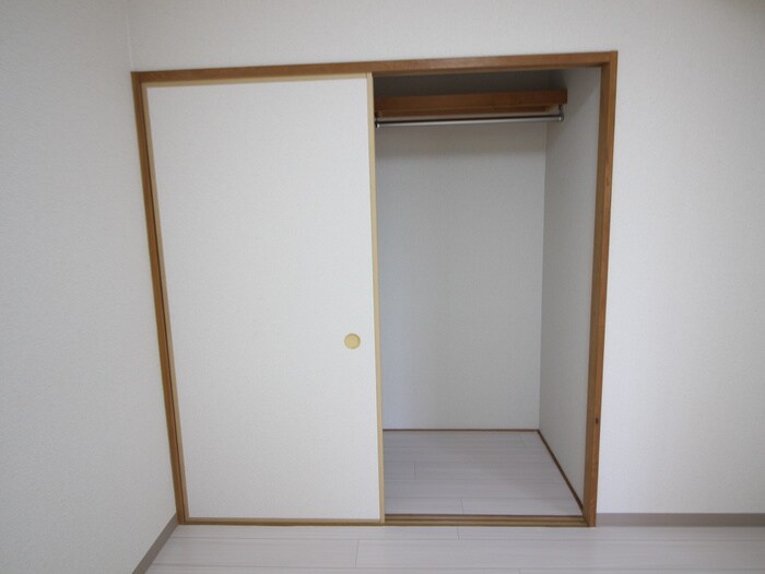 物件内観写真21　(居室)