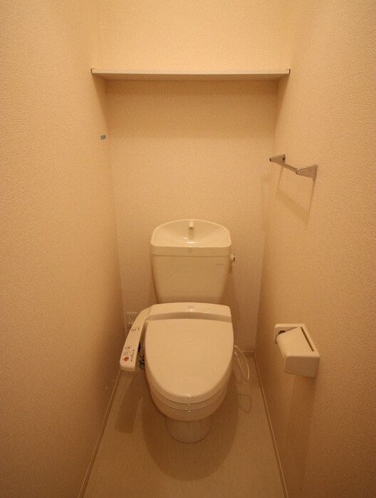 物件内観写真11　(トイレ)