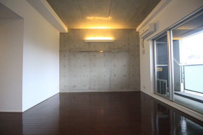 物件内観写真12　(居室)