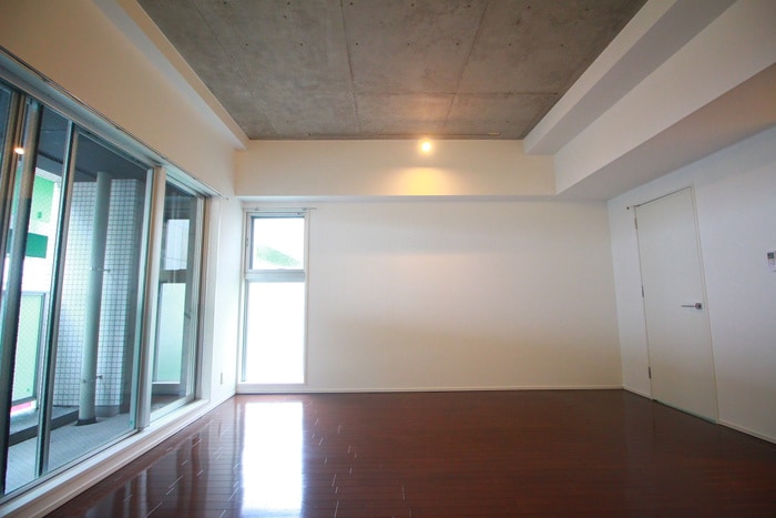 物件内観写真13　(居室)