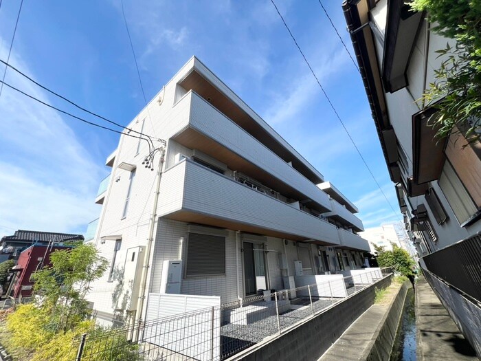 物件外観写真2　(外観写真)