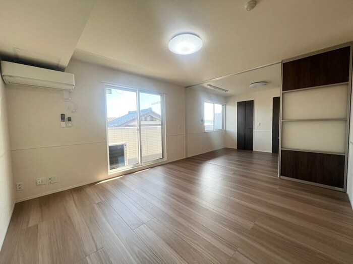 物件内観写真8　(居室)