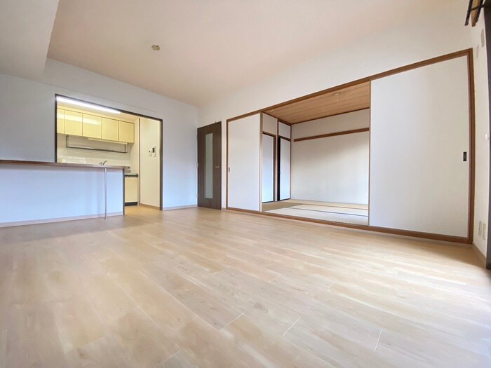 物件内観写真7　(居室)