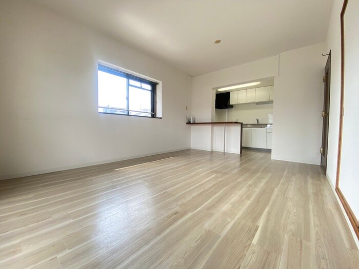 物件内観写真7　(居室)