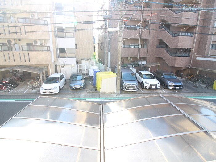 物件内観写真19　(室内からの展望)