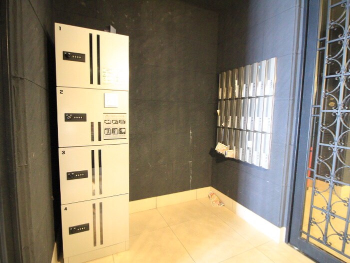 物件外観写真5　(建物設備)