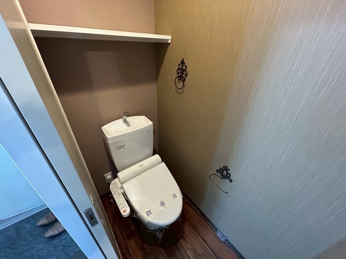 物件内観写真11　(トイレ)
