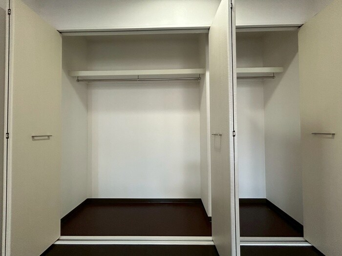 物件内観写真12　(収納)