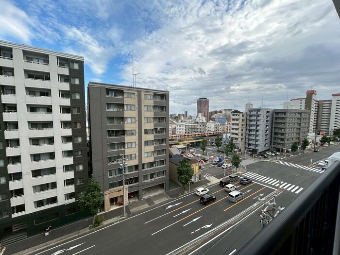 物件内観写真16　(室内からの展望)