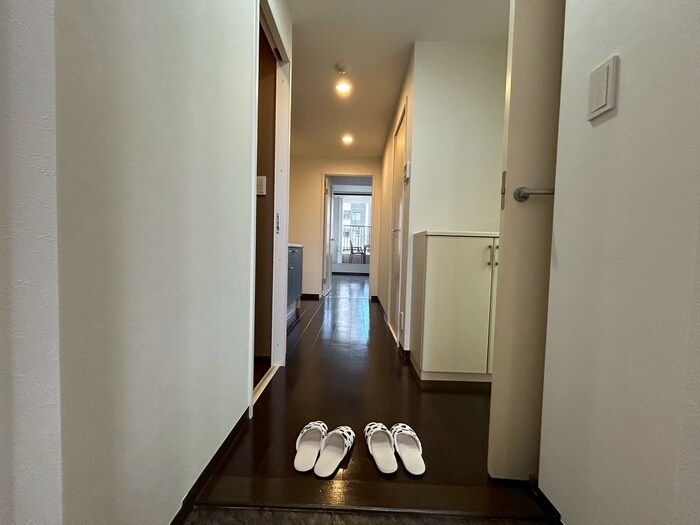 物件内観写真22　(玄関)