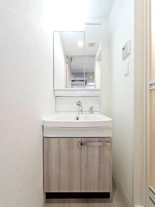 物件内観写真12　(洗面)