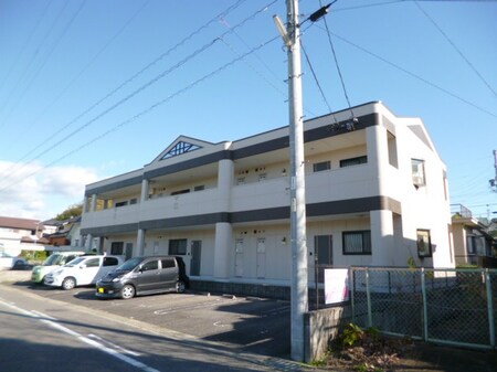 ﾌｪﾆｯｸｽ　ＫＡＷＡＩ外観写真