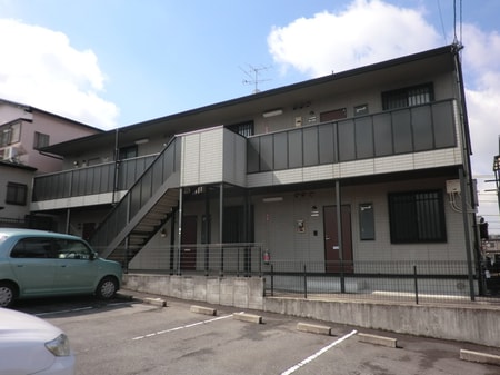 ソレジオ稲熊外観写真